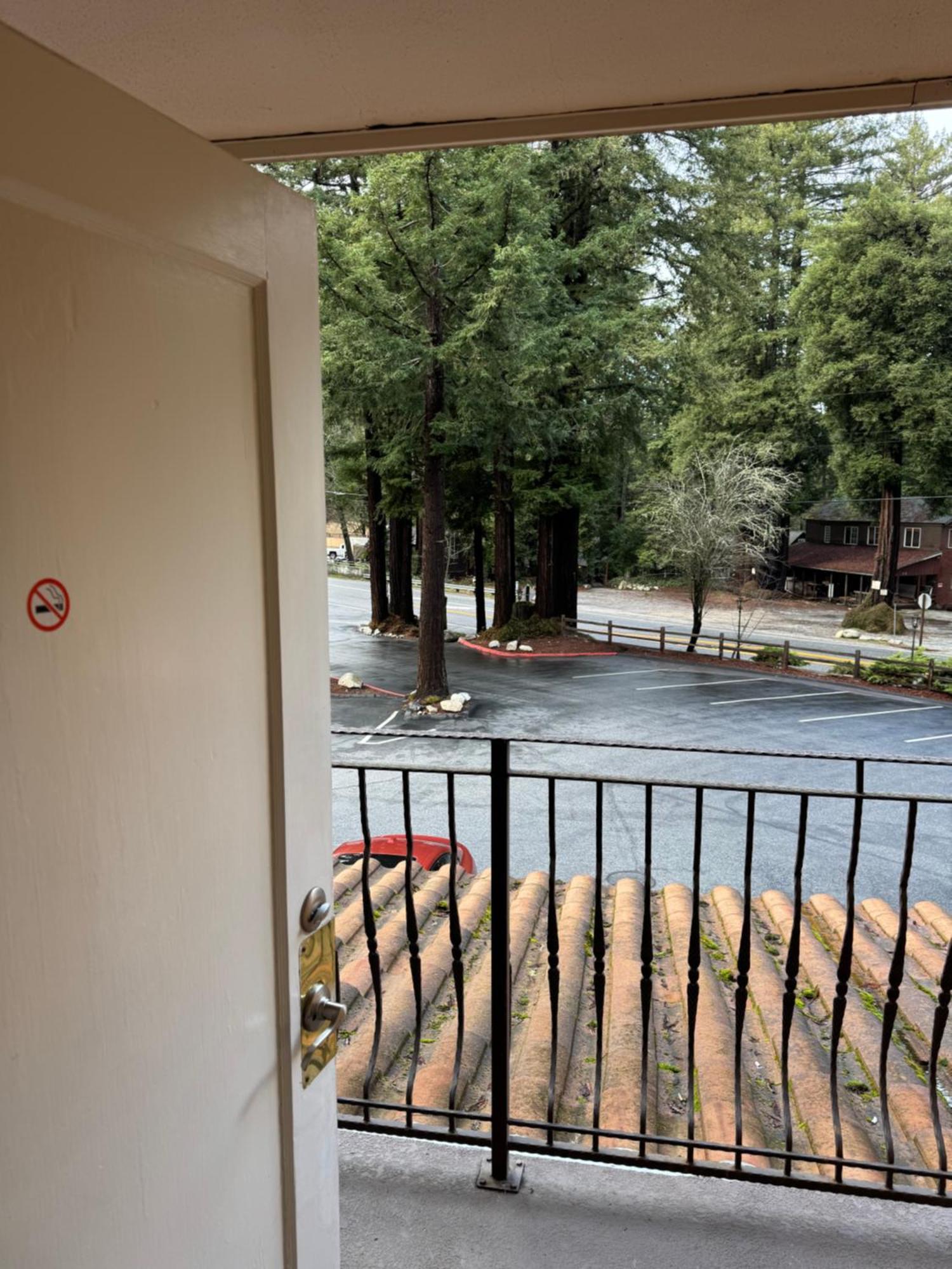 The Historic Lodge, Santa Cruz Mountains 3*